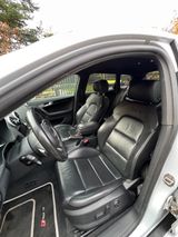 Audi RS3 2.5 TFSI S tronic quattro Sportback - - Audi RS3 mit Benzin-Antrieb: Schwarz