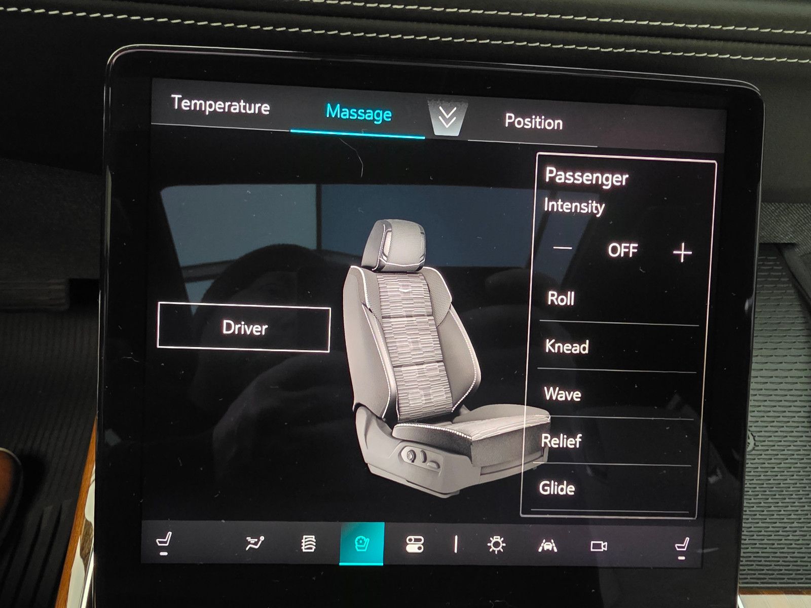 Fahrzeugabbildung Cadillac Escalade Sport Platinum T1: 129.000 EUR, Stock !
