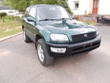 Toyota RAV 4 - - - Toyota RAV 4 aus 2000
