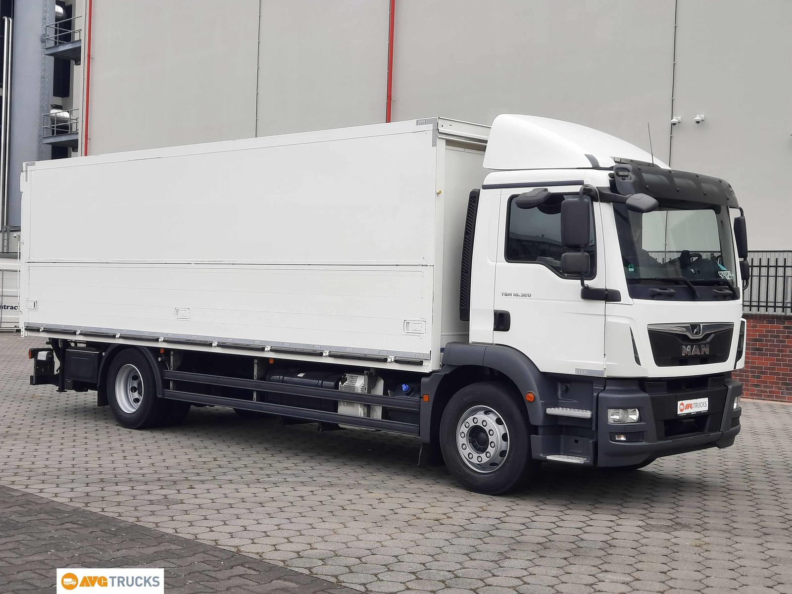 MAN TGM 18.320 Getränkekoffer Böse LBW 2xAHK