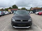 Volkswagen Polo V CrossPolo Sportsitze Sport Lenkrad - VW Polo Gebrauchtwagen in Hannover