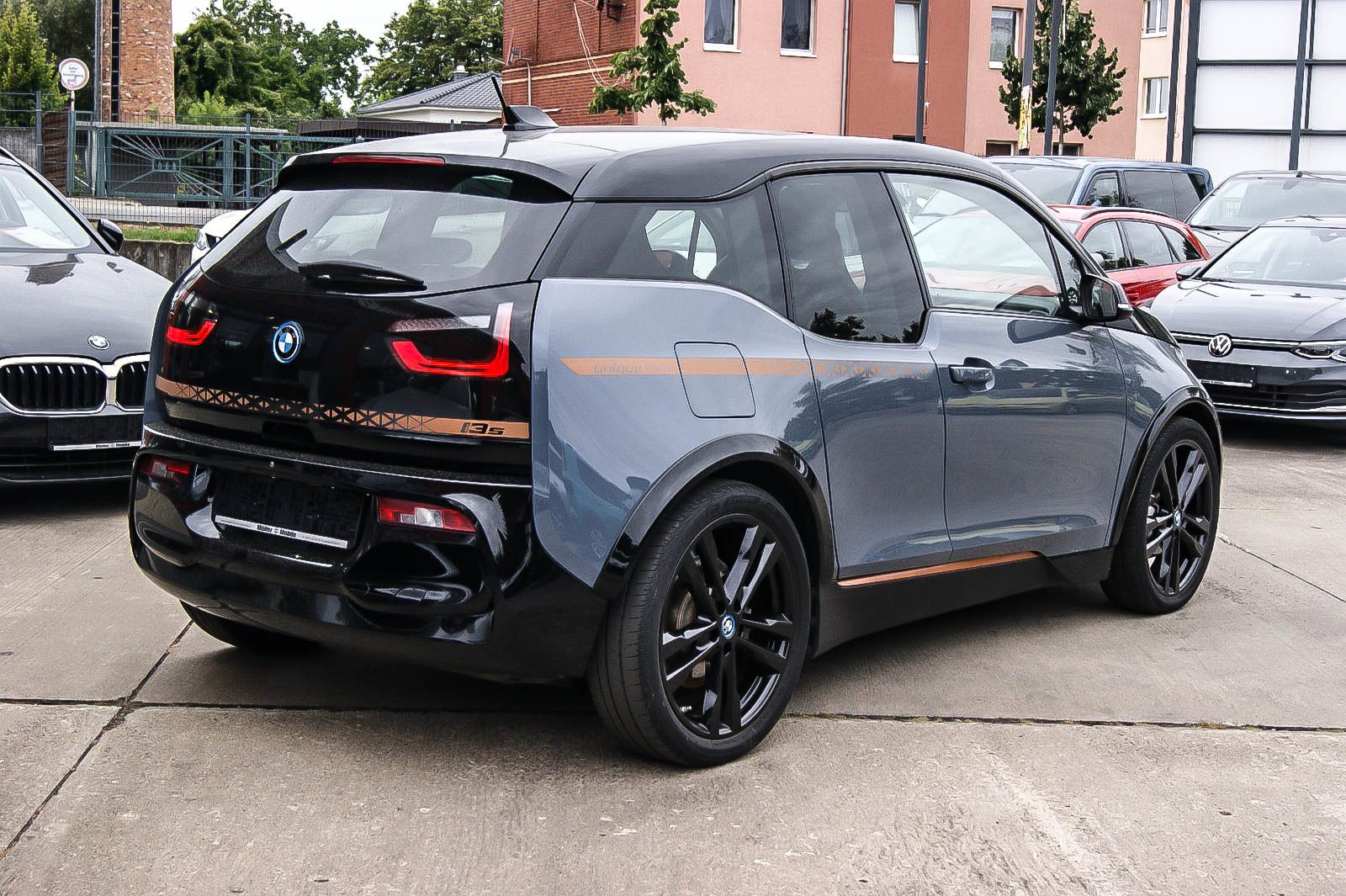 Fahrzeugabbildung BMW i3 s Edition Unique Forever HARMAN-KARDON KEYLES