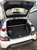 Hyundai KONA Elektro ELEKTRO 100kW - - Hyundai KONA Elektro von privat