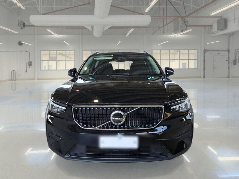 Volvo VOLVO XC40 B3 AUTOMATICO ESSENTIAL SUV imagem 2