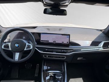 BMW X7 - 8