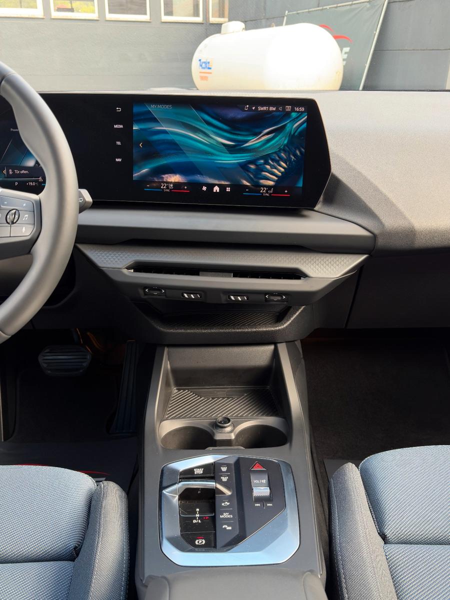 BMW 1 Series i Aut. Adap. LED CAM SHZ LHZ KZG CarPlay, миниатюра 20
