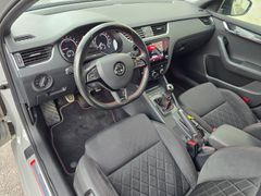 SKODA Octavia Combi RS 2.0TDI 184PS LED Navi DAB