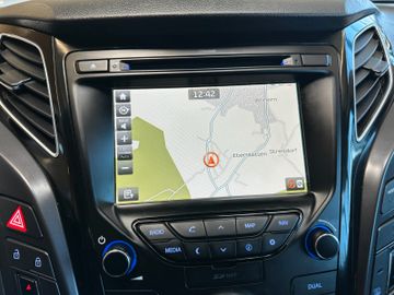 Hyundai i40 cw blue Premium *Navi*TOP*AHK*