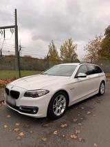 BMW F11 525d Luxery 5er  sehr gepflegt / ... - BMW 525 in Essen