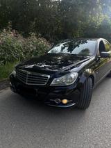 Mercedes-Benz Mercedes C220  - Mercedes-Benz 220 aus 2011