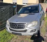 Mercedes-Benz Mercedes ML 300 BLUE EFFICIENCY  Euro 5 - gebrauchte Mercedes-Benz ML 300 aus dem Jahr 2010