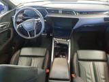 Audi Q8 55 e-tron qu. S line Matrix B&O Pano HuD AHK - Audi Q8 e-tron: Blau, mit Apple Carplay