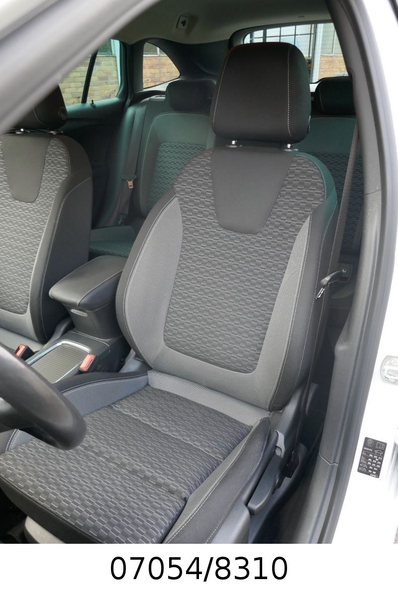 Fahrzeugabbildung Opel Astra K Sports Tourer "Edition"
