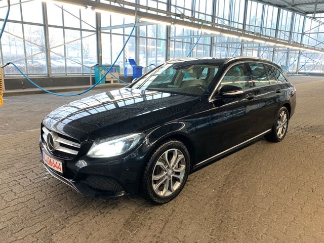 Mercedes-Benz C 220 T BlueTec / d LED ACC Avantgarde