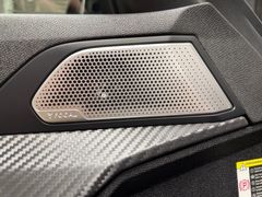 PEUGEOT 508 SW Hybrid 1.6 225 GT Sportpaket Navi Soundsy