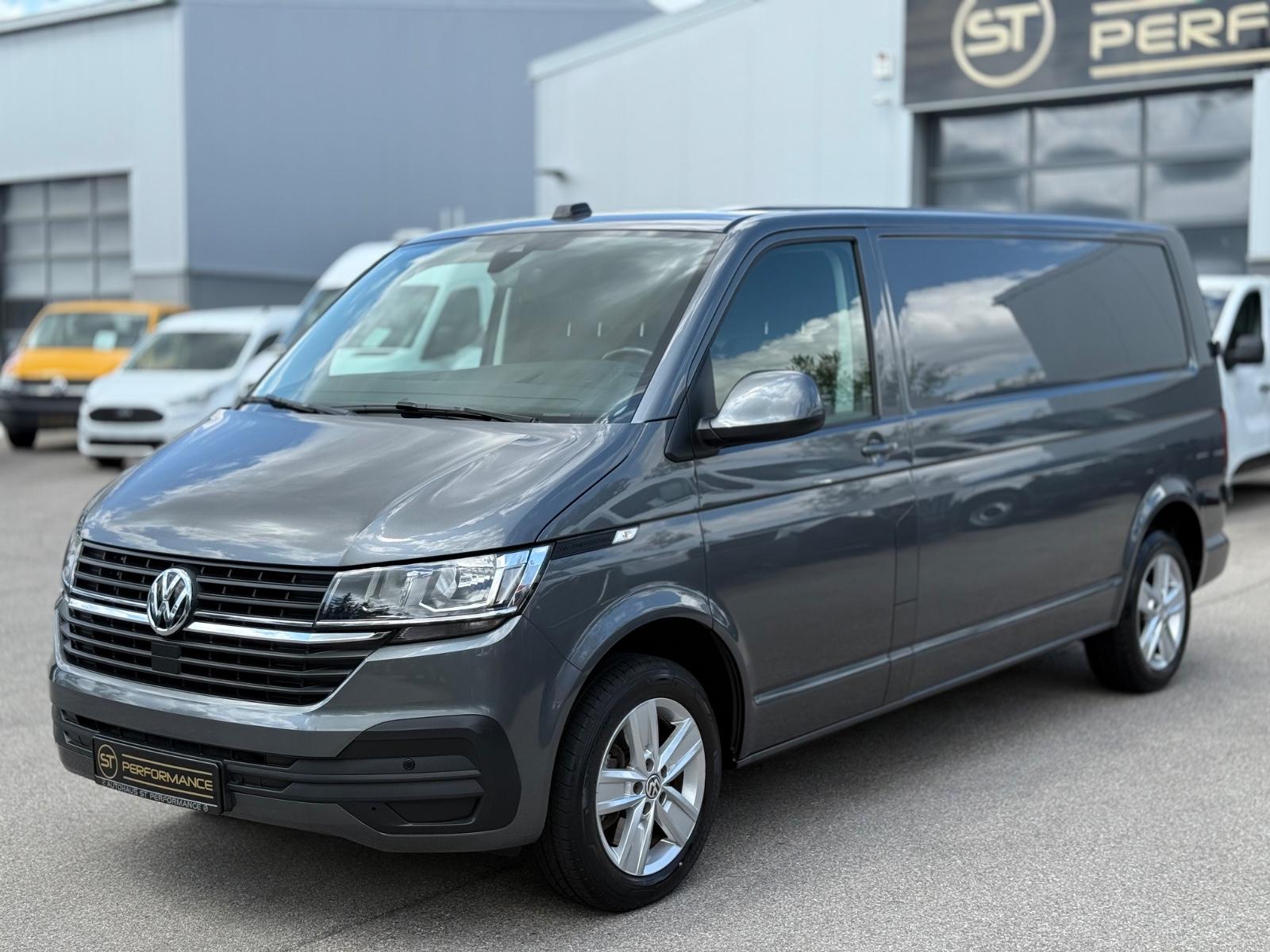 Volkswagen T6.1 Transporter Lang DSG NAVI SHZ ACC STDHZ