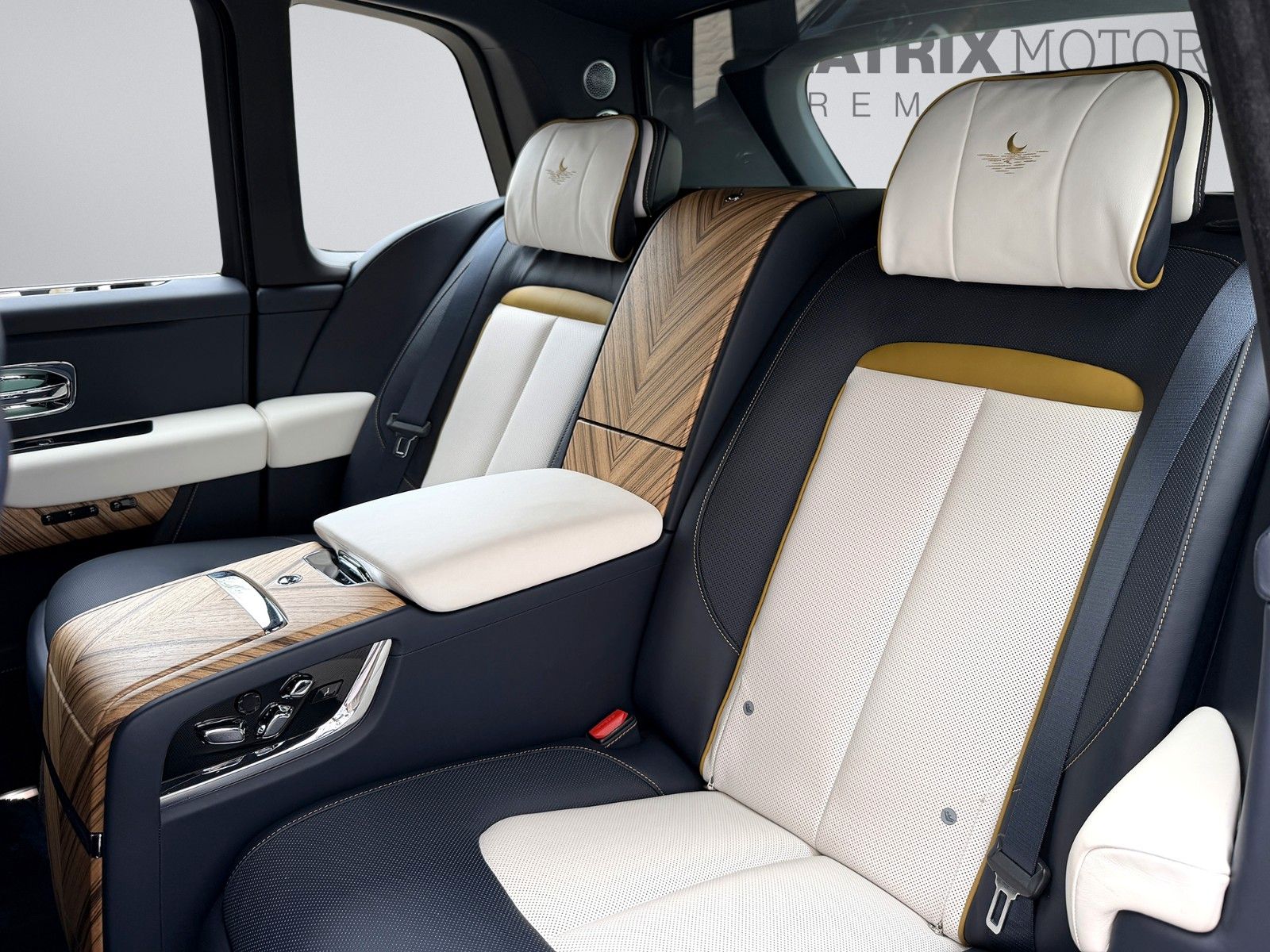 Rolls-Royce Cullinan 4 Seats Shooting Star Picnic Tables foto 8