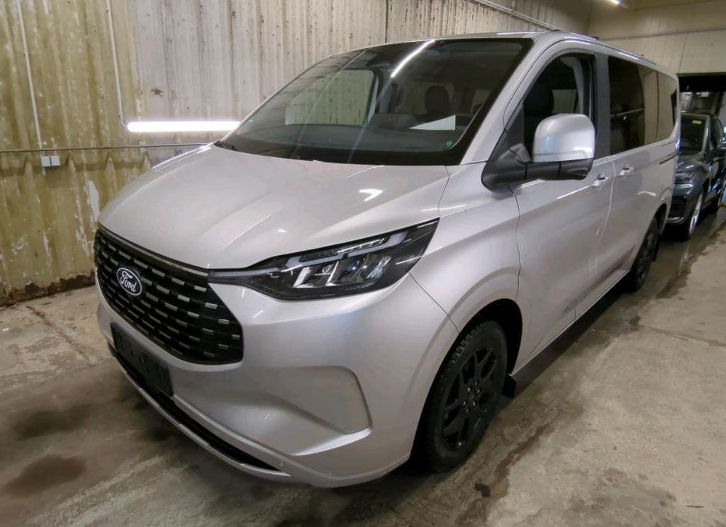 FORD Tourneo Custom Titanium XPlug-in L1*el. Türen* FORD Tourneo Custom Titanium XPlug-in L1*el. Türen*