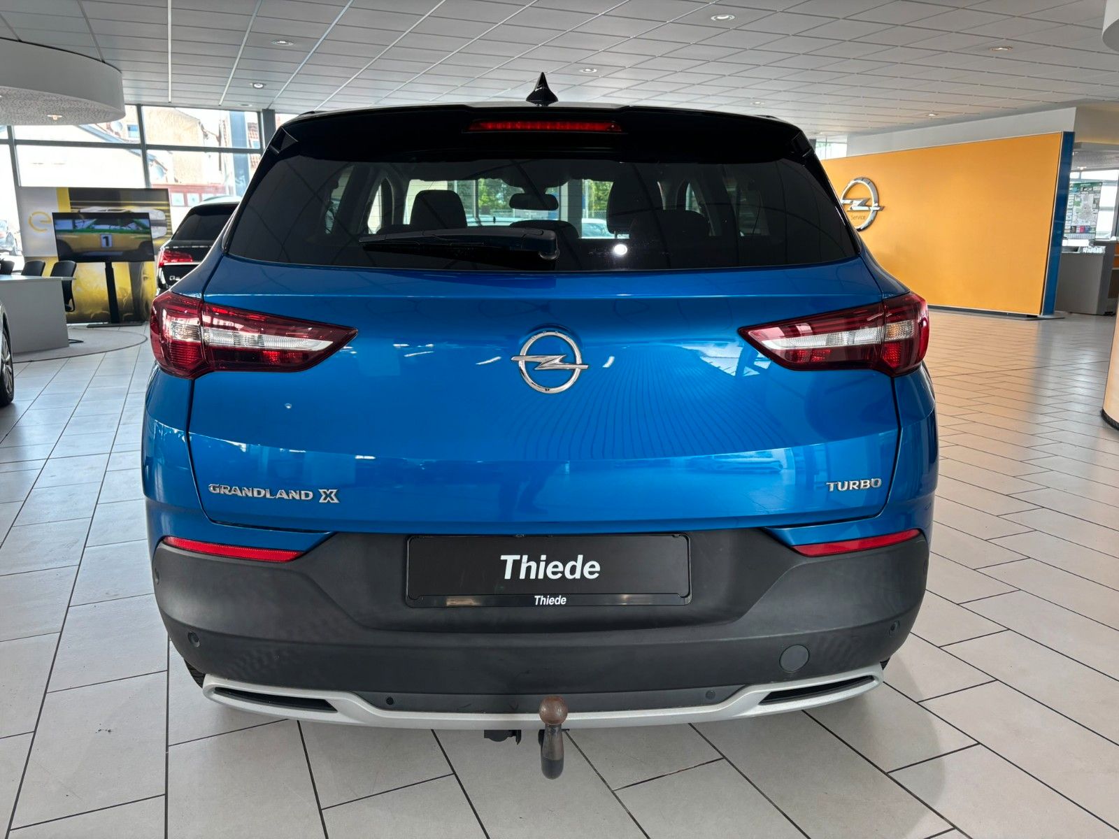 Fahrzeugabbildung Opel Grandland (X) 1.2 INNOV. AHK/NAVI/SHZ/KAMERA/AFL