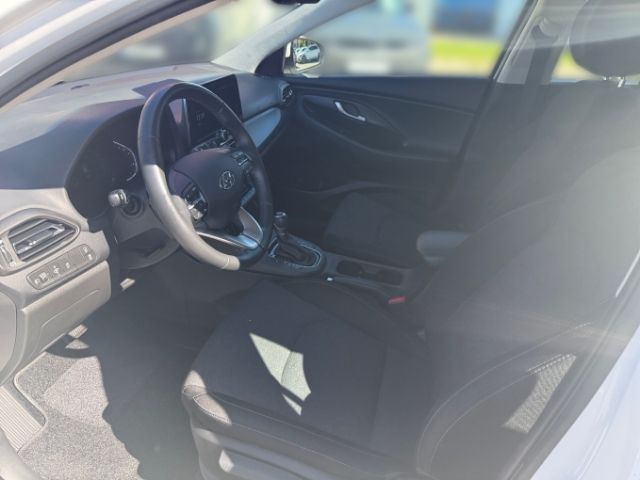 Fahrzeugabbildung Hyundai i30 Trend Mild-Hybrid 1.0 T-GDI +KLIMA+RFK+NAVI+