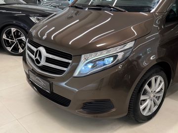 Mercedes V 250 - 3