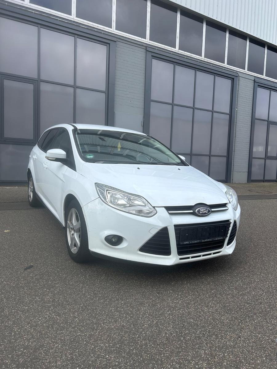 Ford Focus Turnier Trend 1.6 TDCi**Business+Komfort*