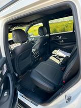 Mercedes-Benz GLS 400 d 4MATIC - - weiße Mercedes-Benz CLS 400