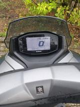 Suzuki Burgmann street  125er - ROLLER 125ER