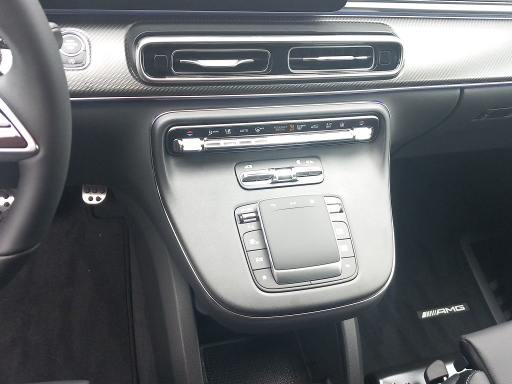 Fahrzeugabbildung Mercedes-Benz V 300 d 4MATIC AVANTGARDE Lang AHK*Leder*Navi