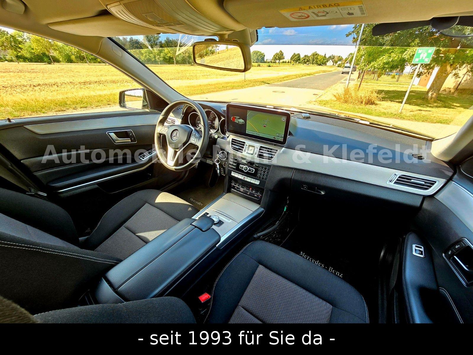 Mercedes-Benz E 220 T BlueTec BlueEfficiency Edition 9G-TRONIC