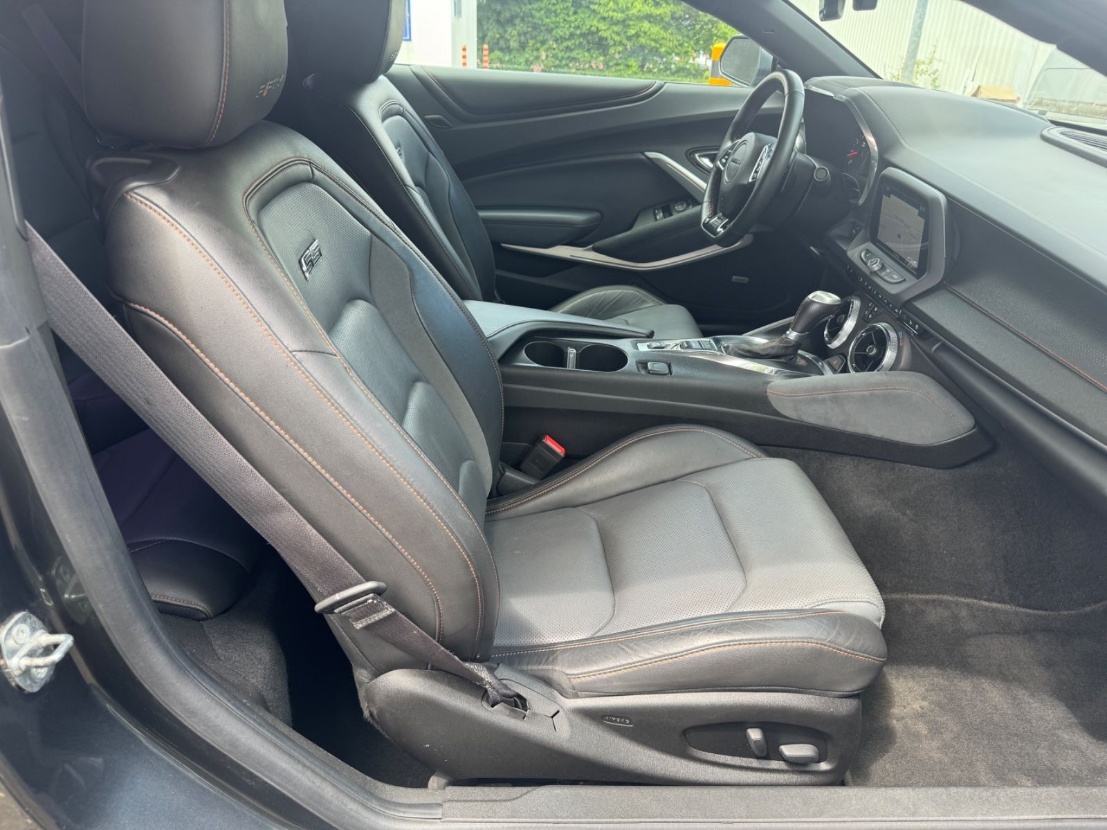 Fahrzeugabbildung Chevrolet Camaro 6.2 V8 AT 50th Anniversary Edition Voll