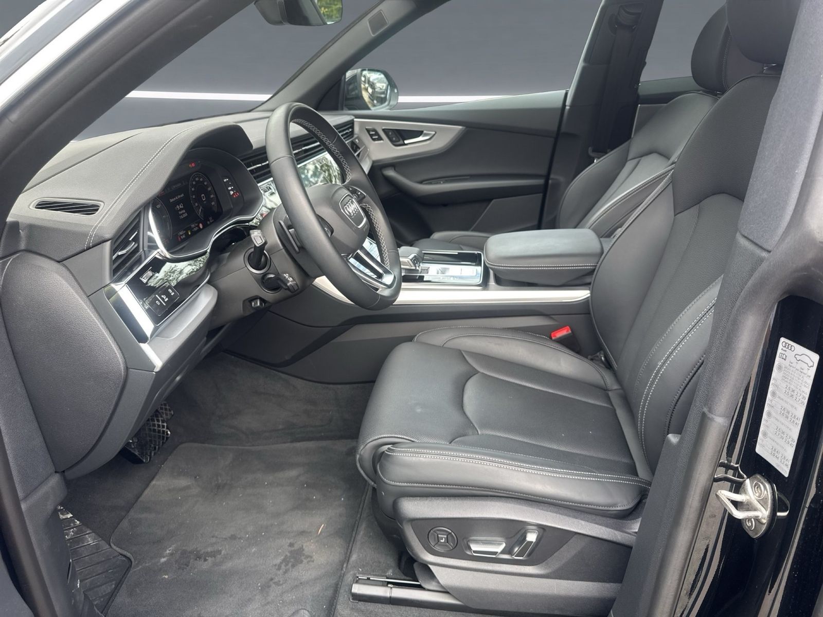 Audi Q8 - Bild 12