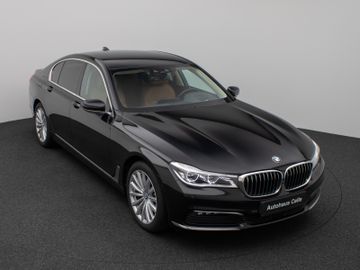 Fahrzeugabbildung BMW 730d xDr LED ACC HUD HI-FI DAB Kamera 360°