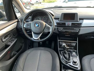 BMW 216 Active Tourer - 8
