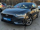 Ford Focus Turnier ST-Line X, PANO, B&O, 4JG, Voll!