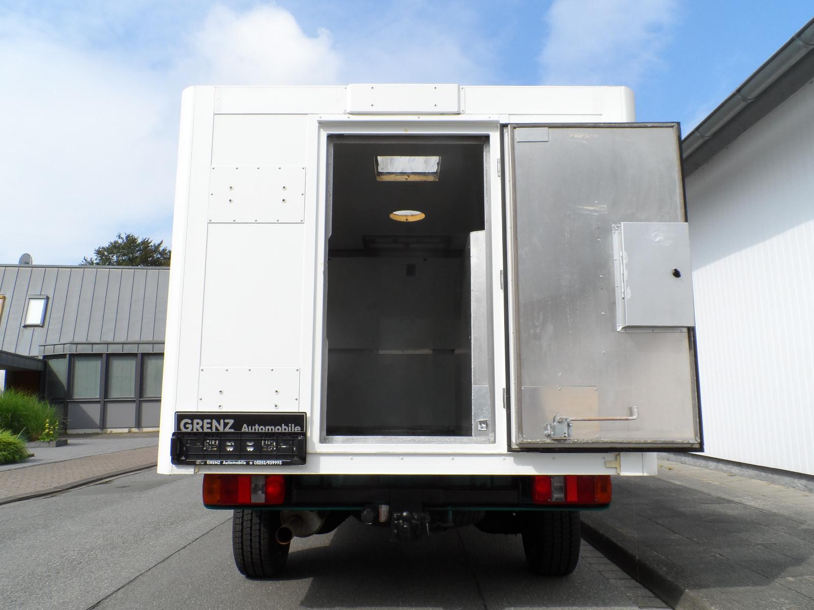 Volkswagen T4 2,5l Benzin SYNCRO Koffer Doppelairbag Sperre