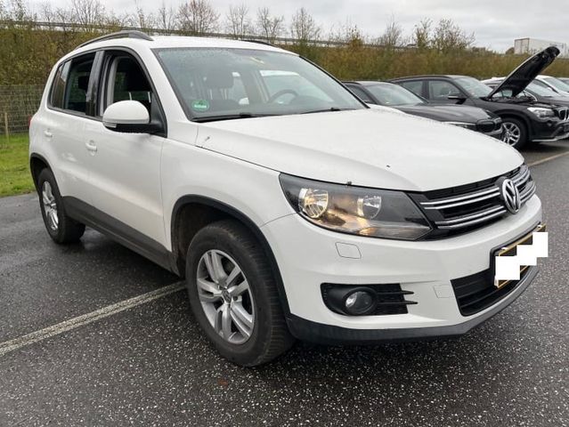 Volkswagen TIGUAN TDI 140PS AHK NAVI SITZHZG. ALU TEMPOMAT