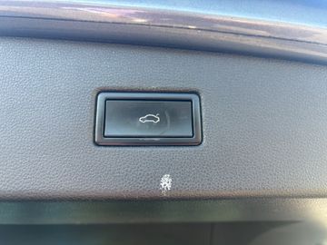 Volkswagen Tiguan - 5