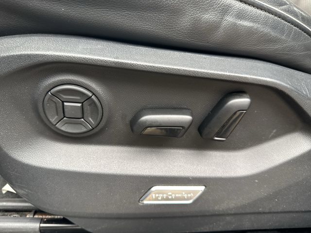 Touareg R-Line 3.0 V6 TDI 4Motion, AHK, Matrix L