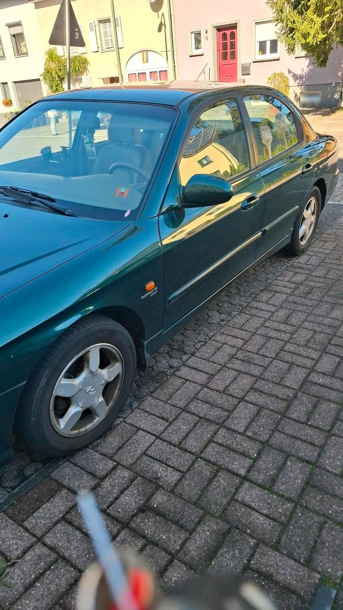 Hyundai SONATA