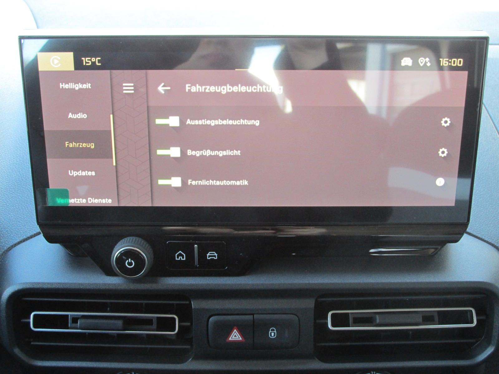 Citroën Berlingo Plus XL EAT8 AT * Sitzheizung, Rückfahr