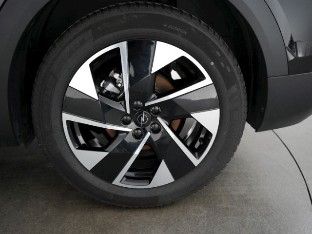 Grandland B GS HYBRID eDCT+LED MATRIX+NAVI+360 G