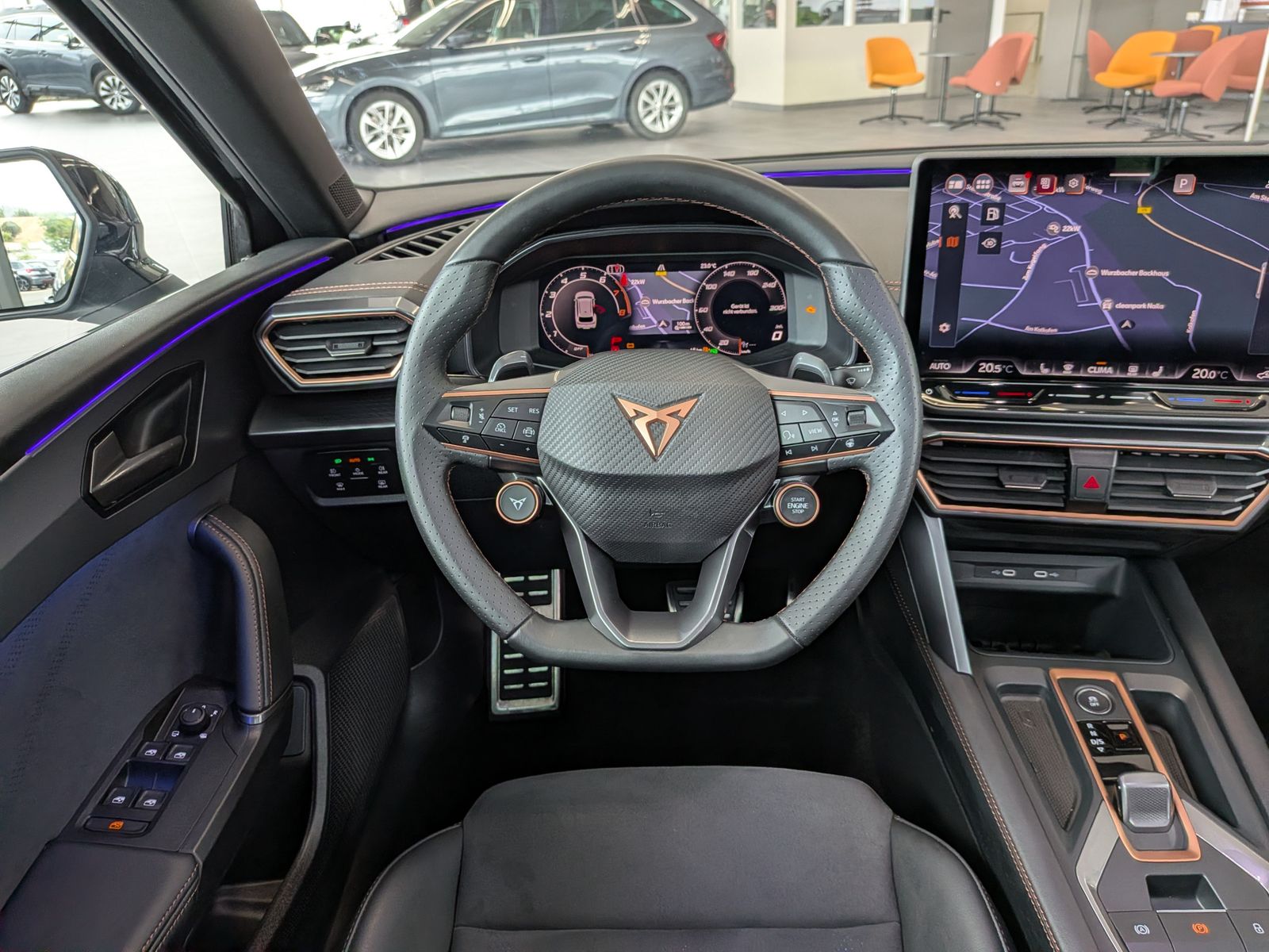 Fahrzeugabbildung CUPRA Leon 1.5 eTSI Dynamic-Edge-Paket Pano Cam AHK 18