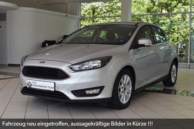 FORD Focus 1.0 Cool &amp; Connect~Business~Navi~Apple