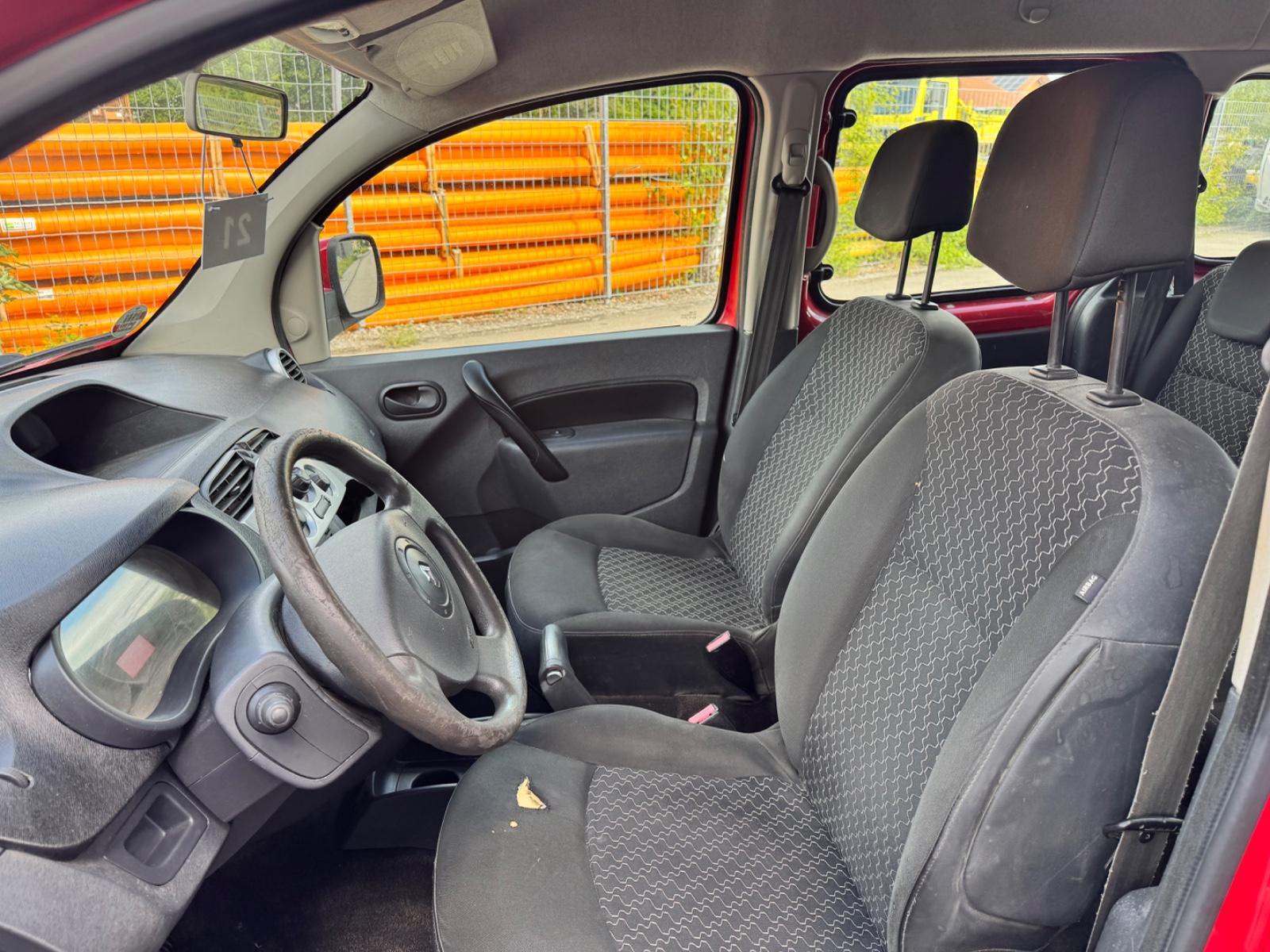 Renault Kangoo 2013 — photo 10