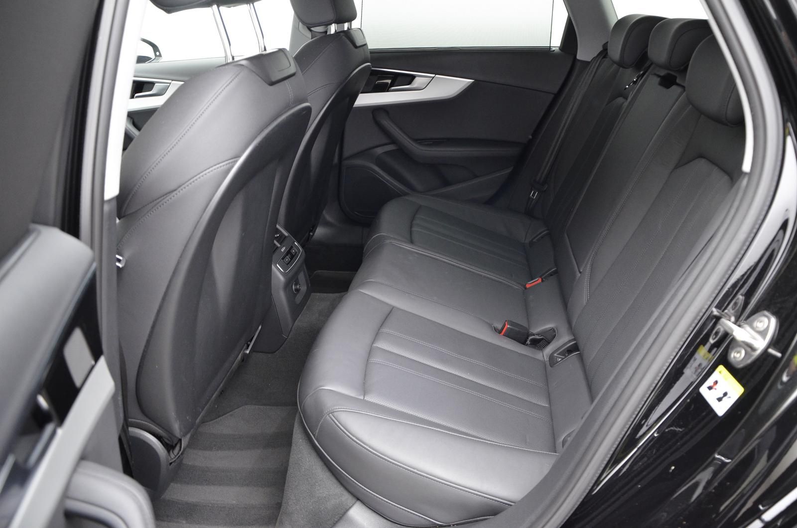 Fahrzeugabbildung Audi A4 Avant 40 TDI 150kW S tronic Navi LED Standh.