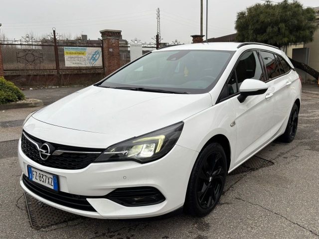 Opel Astra 1.5 CDTI 105 CV CON PROBLEMI AL MOTOR