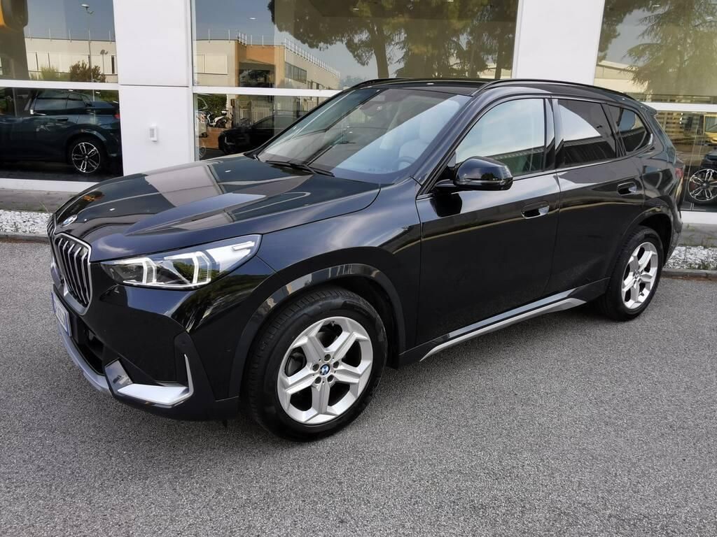 BMW X1 18 d xLine sDrive DCT imagem 2