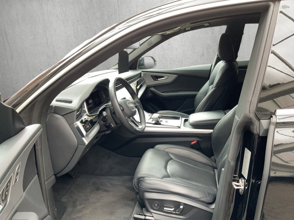 Audi Q8 55 TFSI e quattro tiptronic foto 9