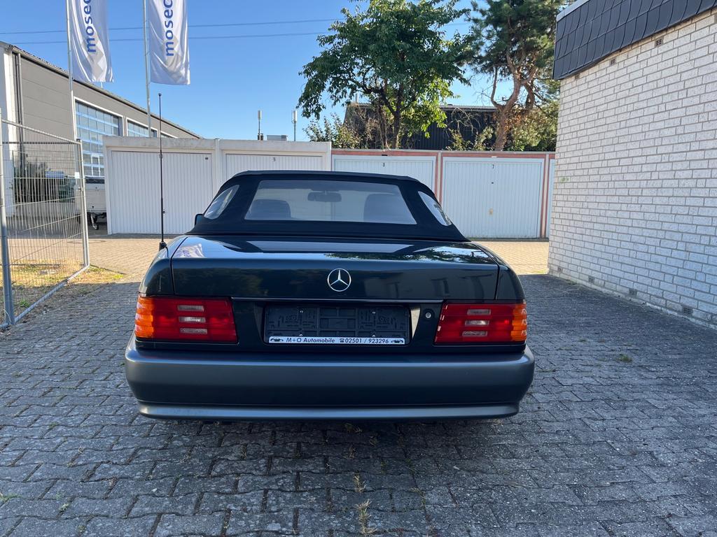 Mercedes-Benz SL 300